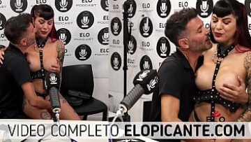 أنجي نينفا يحصل على شقي على Elo Podcast في The Hot Room