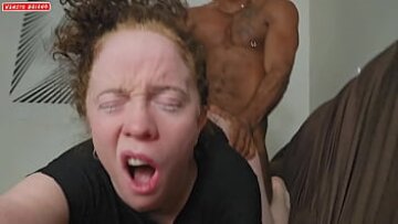 أفلام ابنة الابنة المفلس لقاء حميم مع بي بي سي على الأريكة